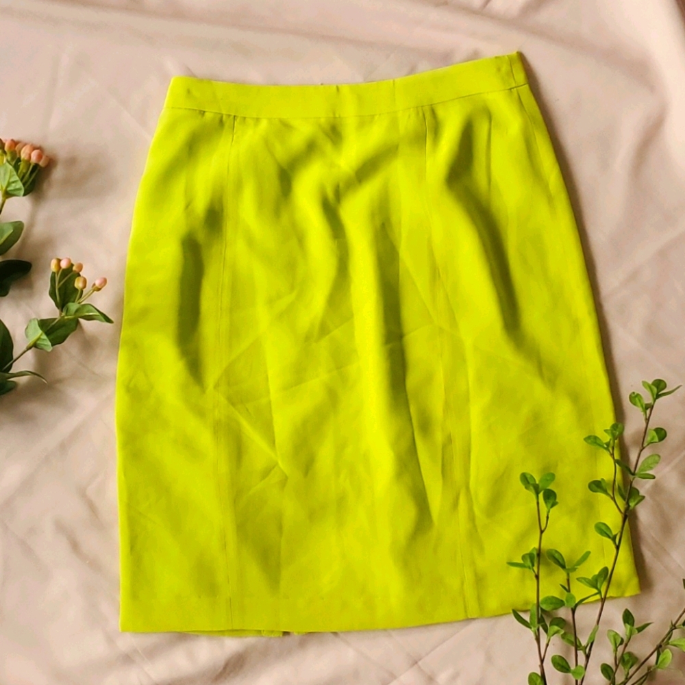 Madewell skirt 100% silk neon/lime green [120]